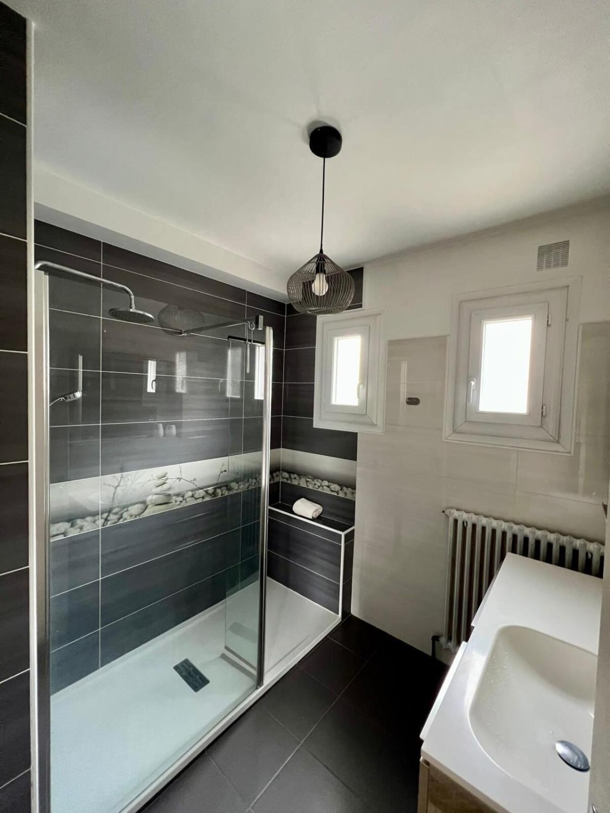 Casa Viallatoux - Proche Centre - Parking Gratuit Brive-la-Gaillarde Dış mekan fotoğraf